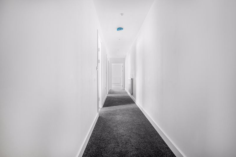 Entrance hallway- click for photo gallery